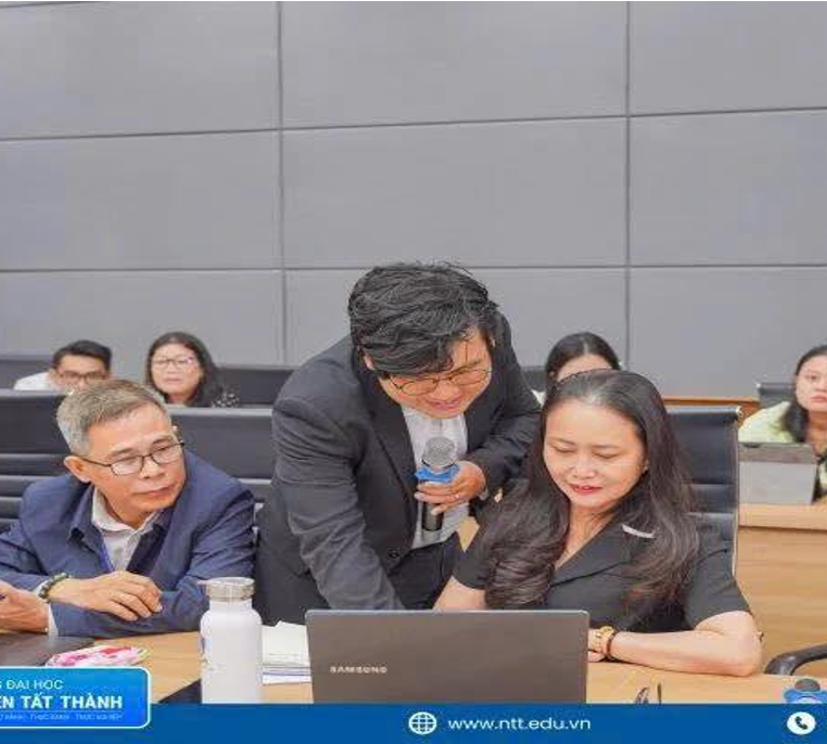 Hoạt động đào tạo AI