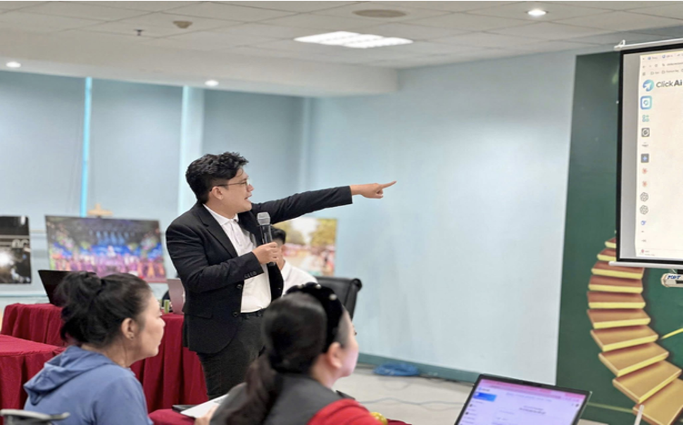 Hoạt động đào tạo AI